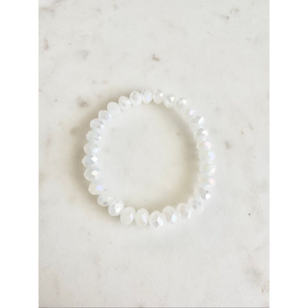 White clear sparkly bead stretch bracelet